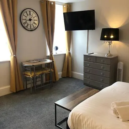The Stuart - Spacious, Affordable, Centre * York