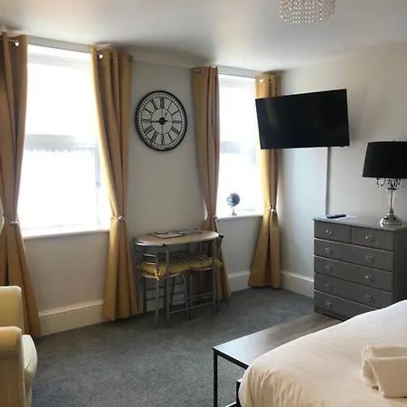 Апартаменты The Stuart - Spacious, Affordable, Centre Йорк