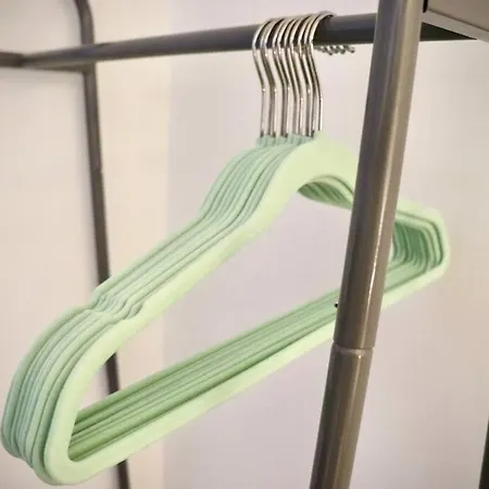 Апартаменты The Stuart - Spacious, Affordable, Centre